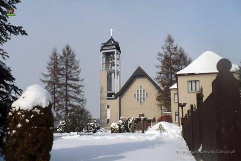 Kościół w zimowej aurze Kościół w zimowej aurze